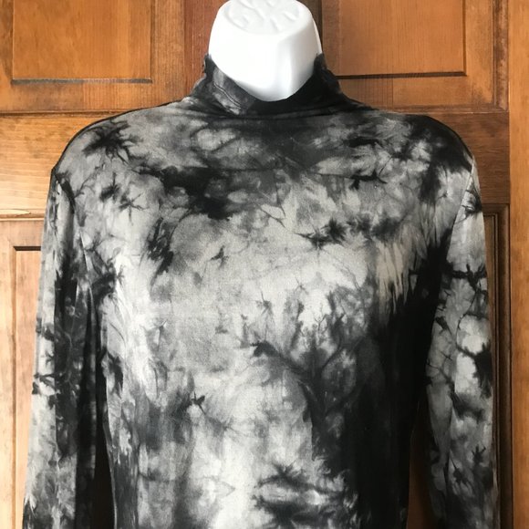 APRLL Black & Gray Tie-Dyed Mock Turtle Long Sleeve Tunic Large - Picture 2 of 13